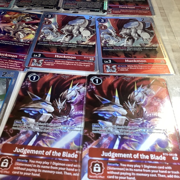 110 Digimon Card lot of 110 cards 38 foils and 82 non Foil cards - Picture 16 of 16